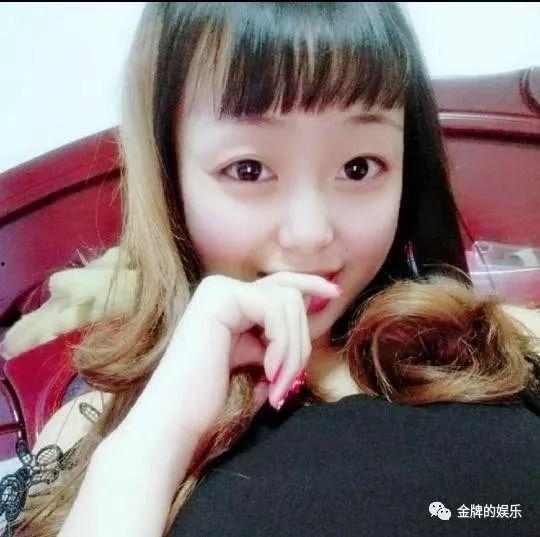网红吃瓜姐